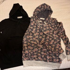 Latched Mama Lightweight nursing  Hooded sweatshirt lot